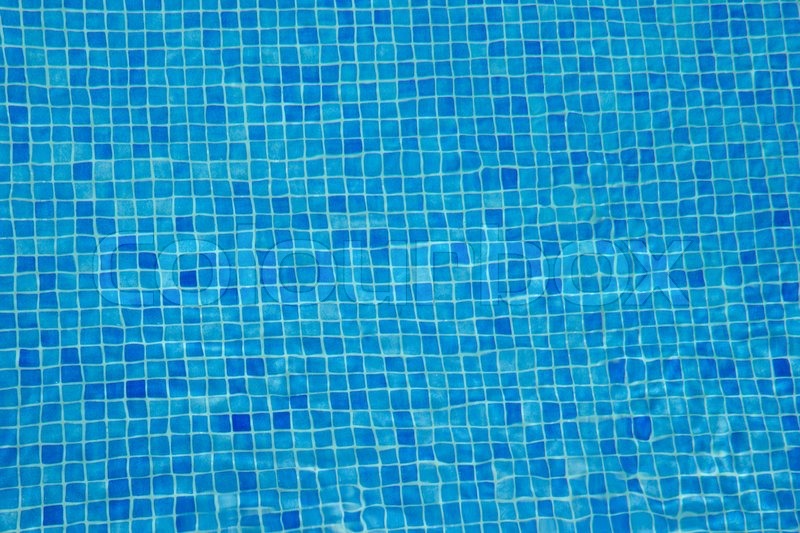 swimming pool repair technician working in Loxahatchee Florida
