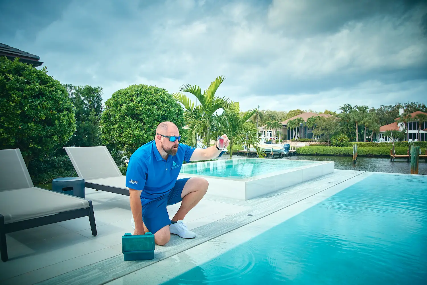 expert performing pool inspections in Palm Beach