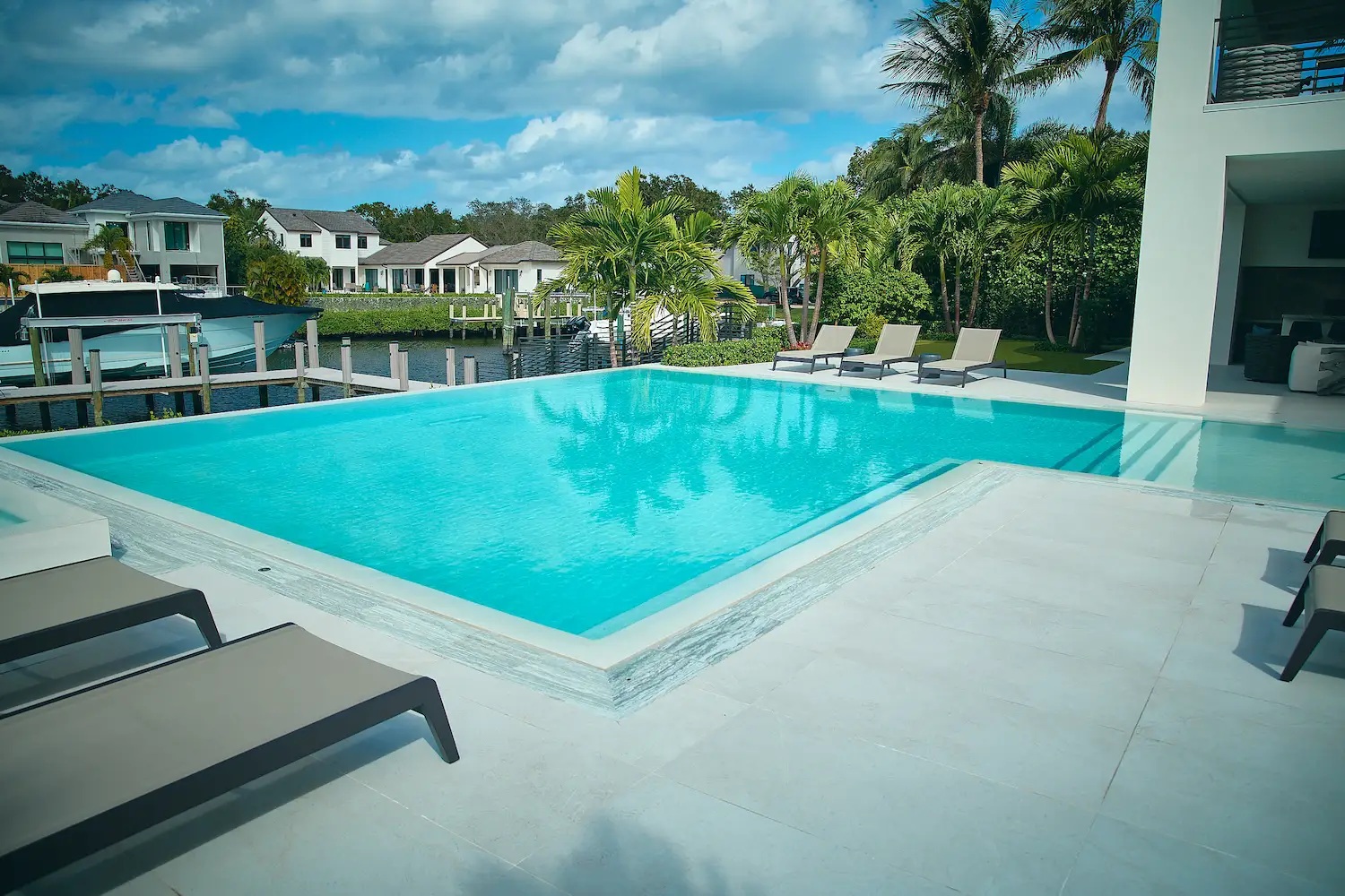 Pool remodelled in Palm Beach 