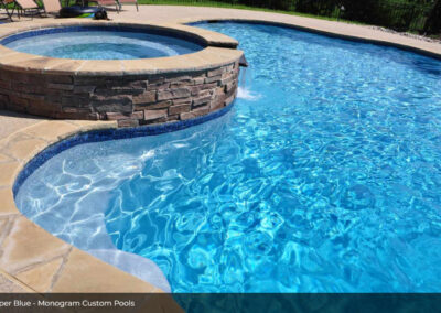 Palm Beach Pool and Spa repairing pool plumbing and circulation system